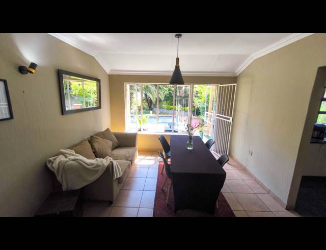 3 BEDROOM HOUSE FOR SALE IN BRACKENHURST